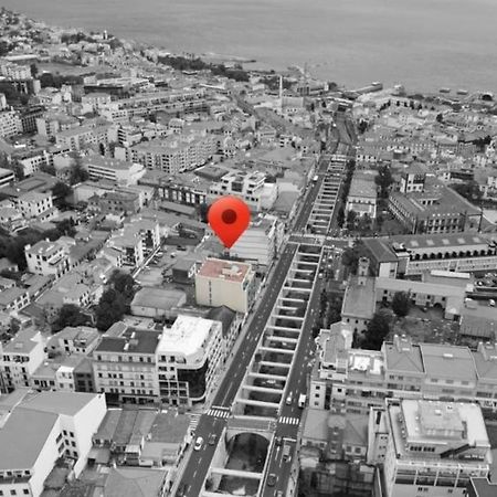 City Hall Apartment With Free Parking Φουνκάλ Εξωτερικό φωτογραφία