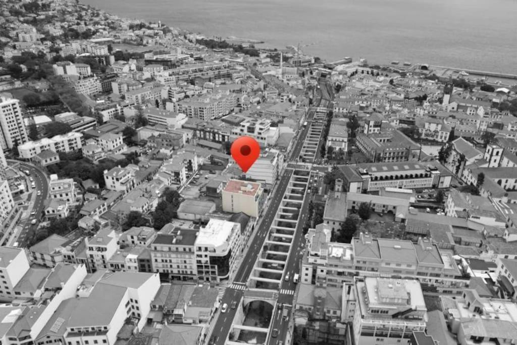 City Hall Apartment With Free Parking Φουνκάλ Εξωτερικό φωτογραφία